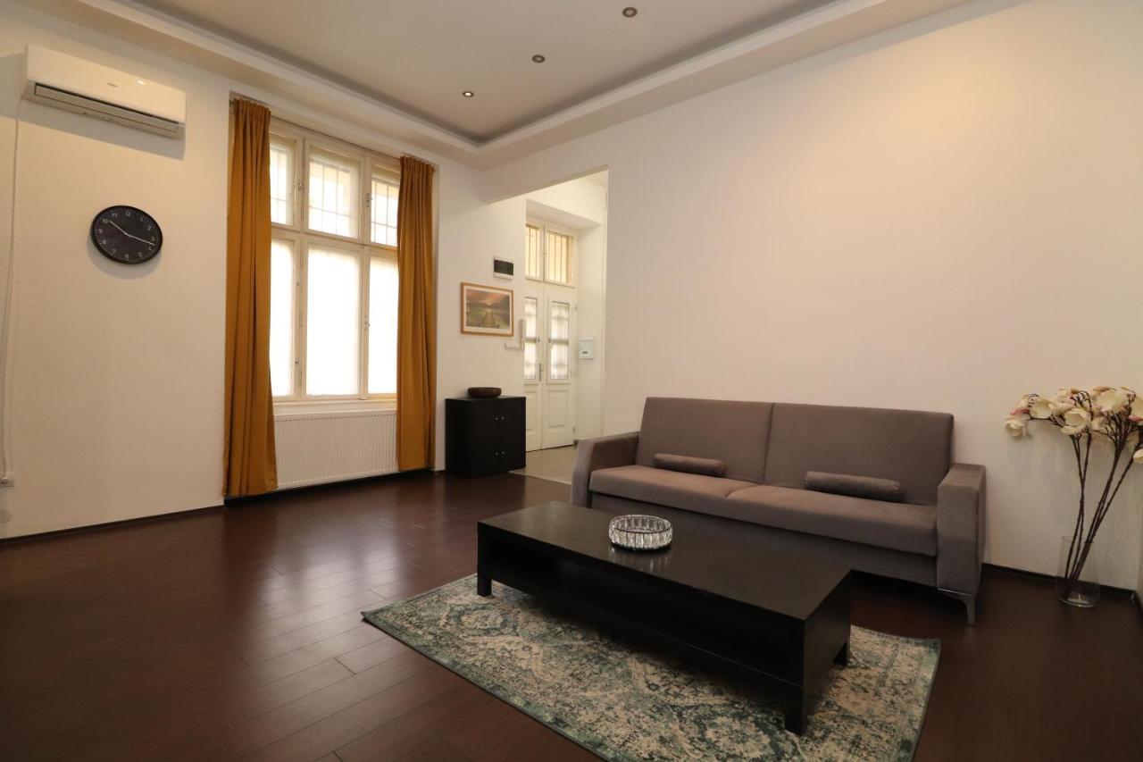 Broadway Downtown Deluxe بودابست المظهر الخارجي الصورة